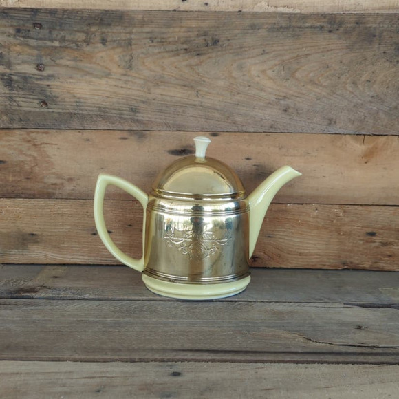 Vintage 1940s Mid-Century Hall China Teapot with Original Embossed Brass Cozy - Picture 1 of 11